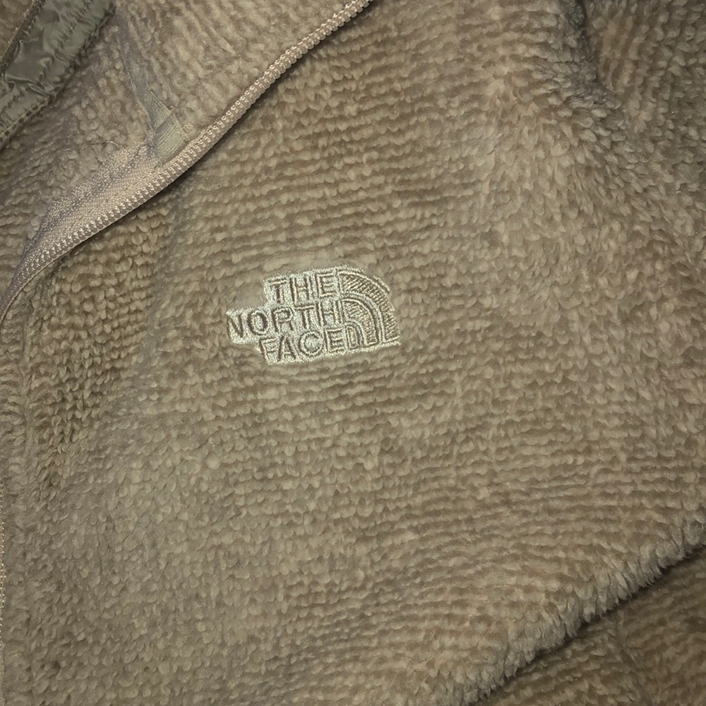 tan/cream north face